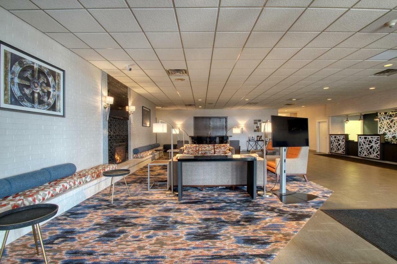 Radisson Hotel And Conference Center Fond Du Lac Luaran gambar